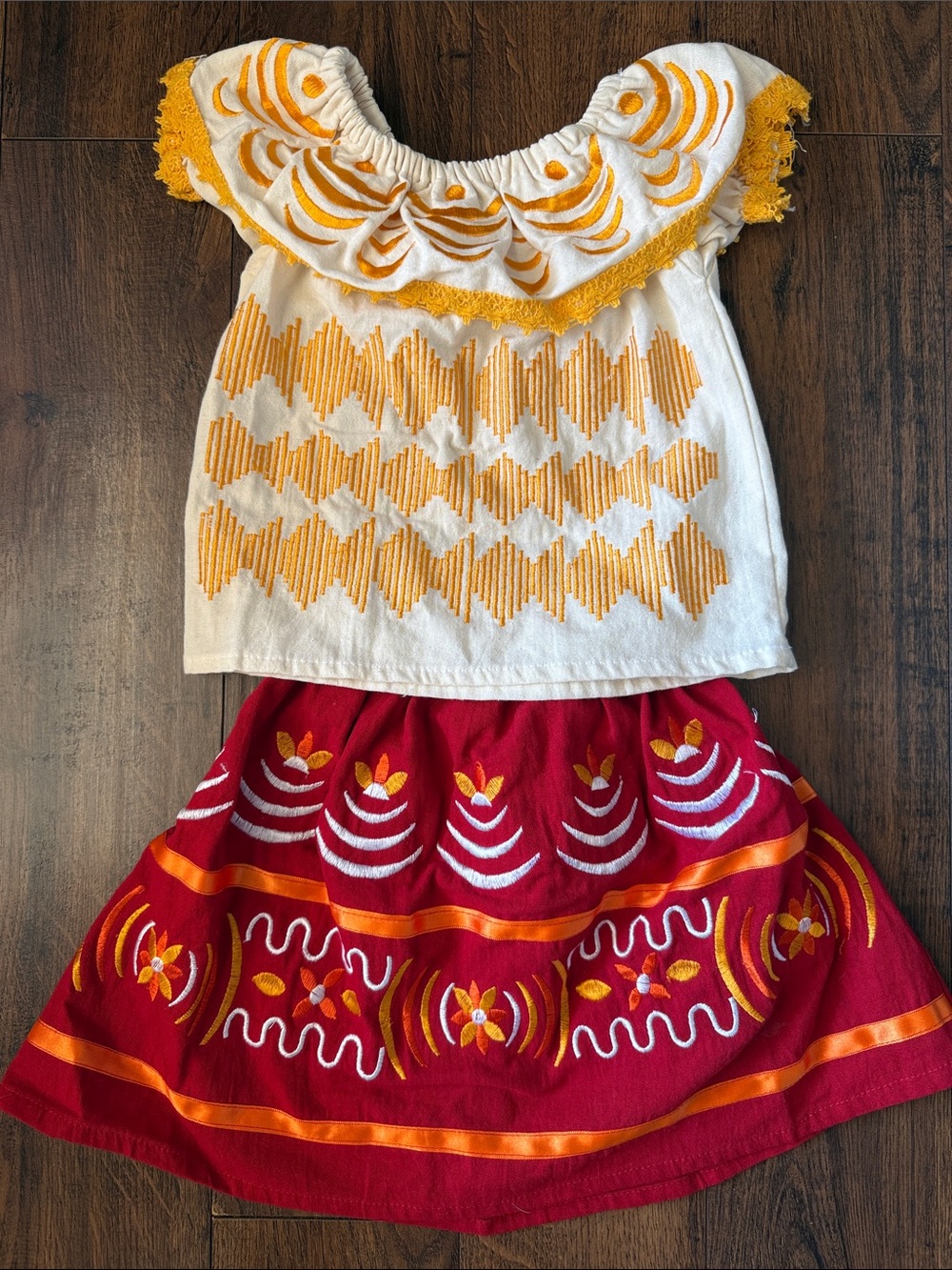 Delores costume